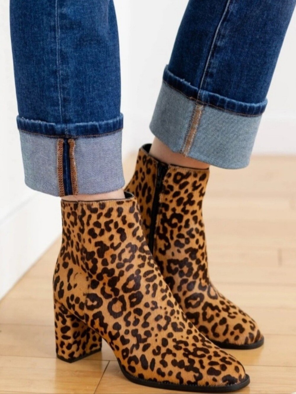STEVE Madden Jozie-L Leopard Print Haircalf Block Heel Booties Size 7.5- NWOT
